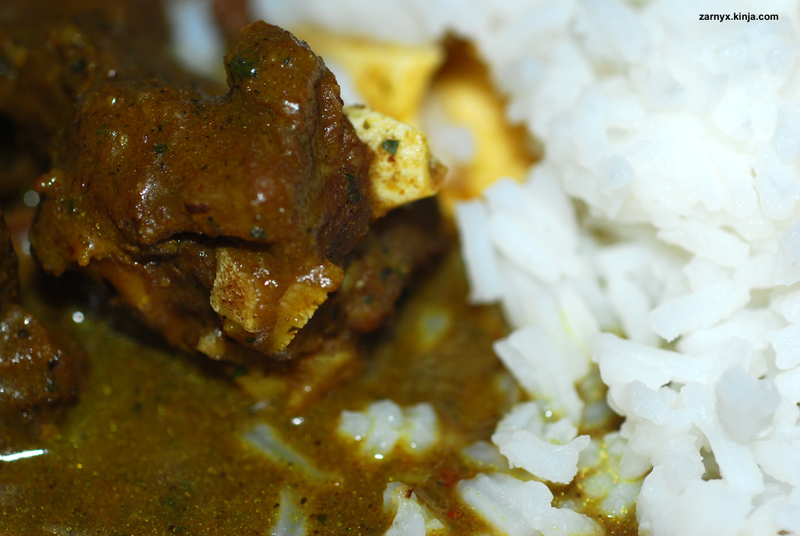 Illustration for article titled SnackTAYku International: Hurry Hurry, Come For Curry!